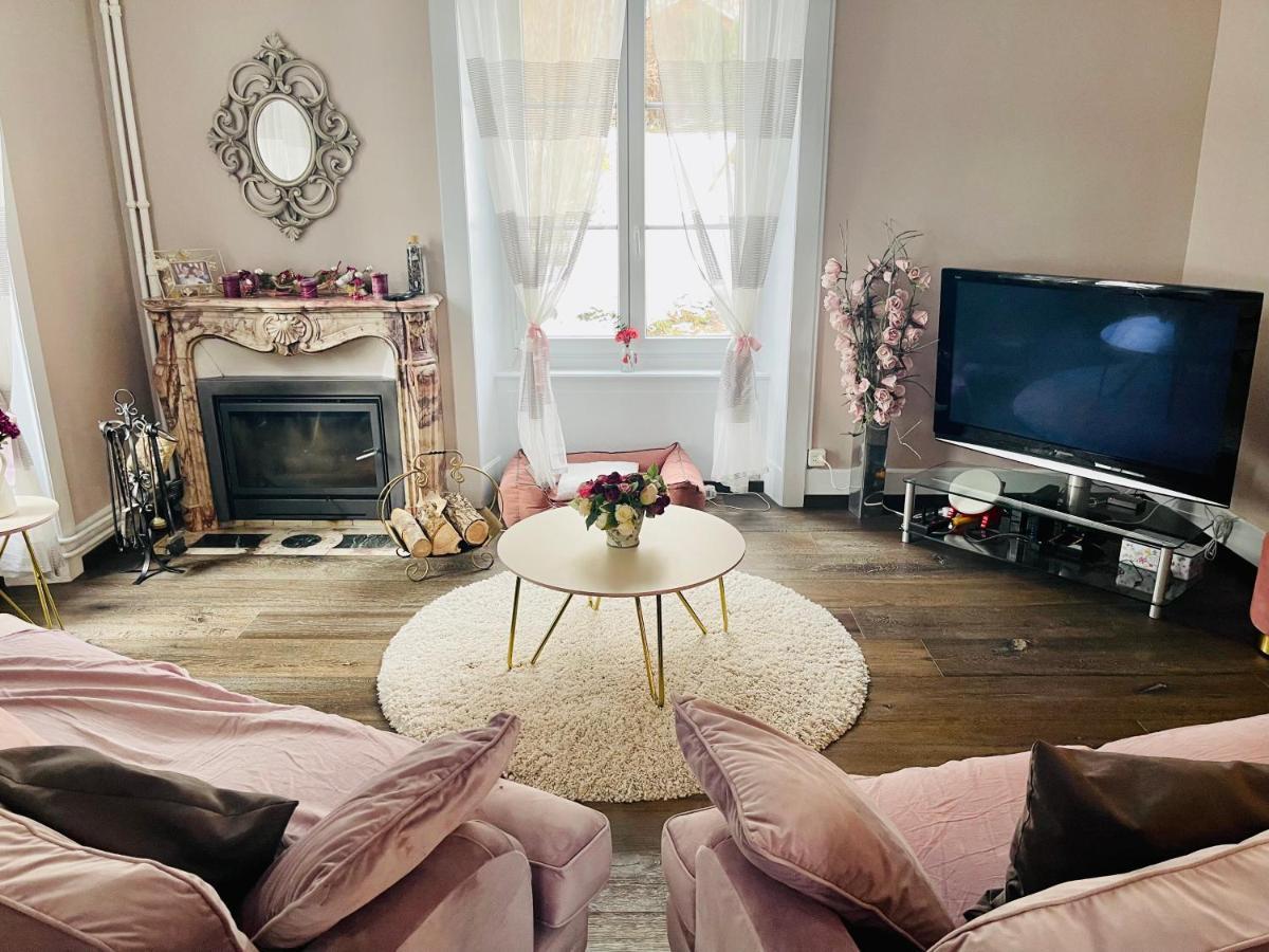 Appartement De Standing A Vallorbe Bagian luar foto